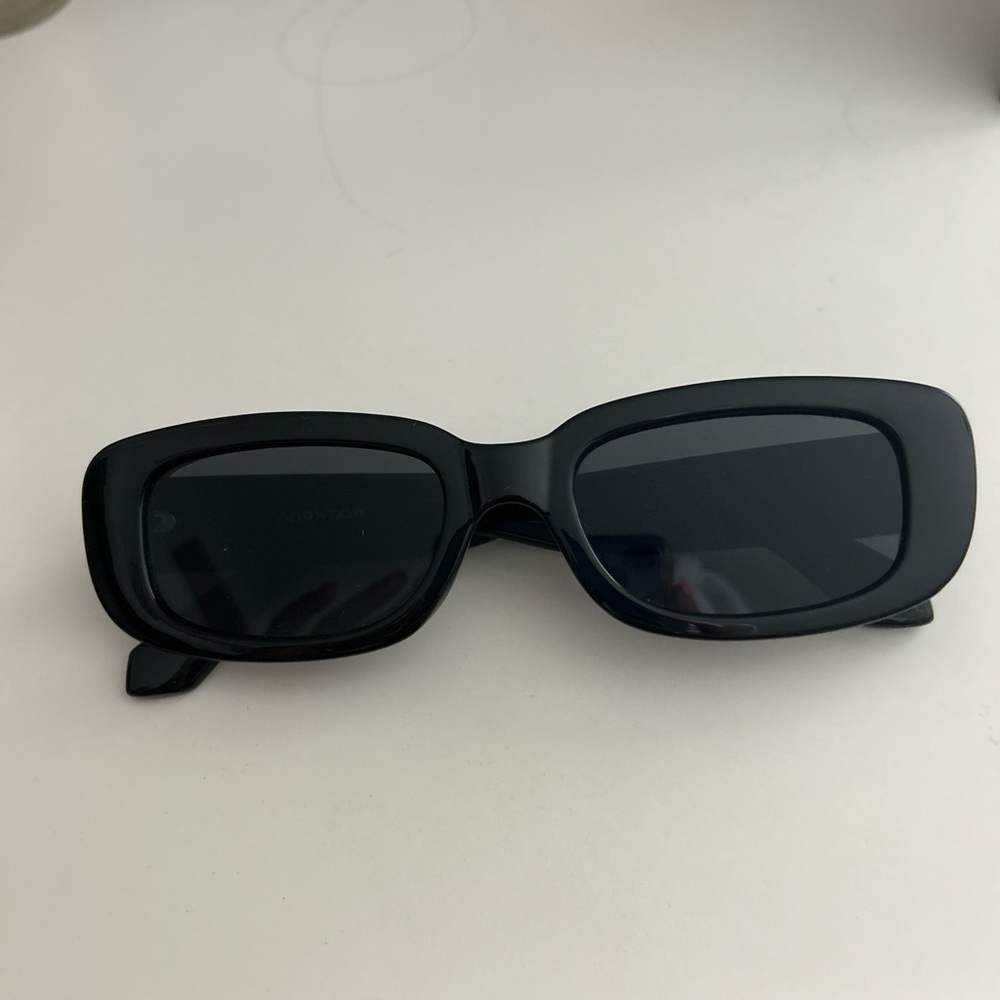 trendy sunglasses